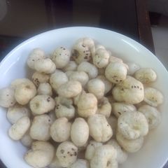 A picture of Roasted Makhana.
