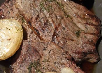 Easiest Way to Cook Perfect Grilled Steaks with Compound Spread