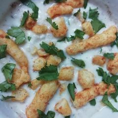 A picture of Veg Kurkure raita.