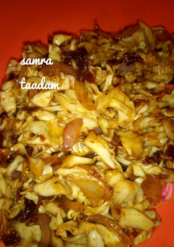A picture of Cabbage sauce.