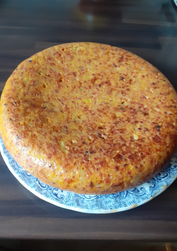 Una foto de Tortilla de patata con chorizo a la brasa