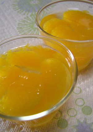 A picture of Easy Fruit Jelly with Canned Fruit.