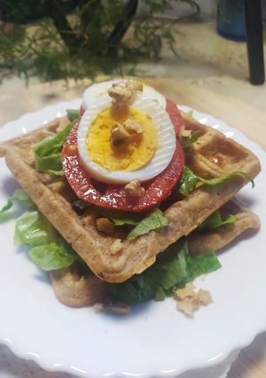Una foto de Wafles Integrales Dulces o Salados / Harina Integral 100% Orgánica