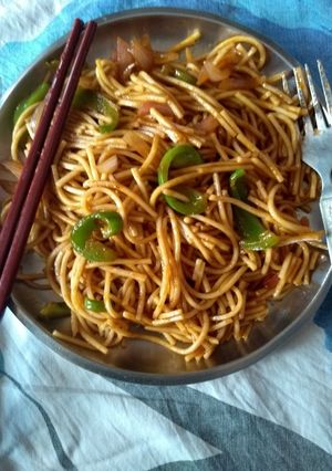A picture of Chowmein.