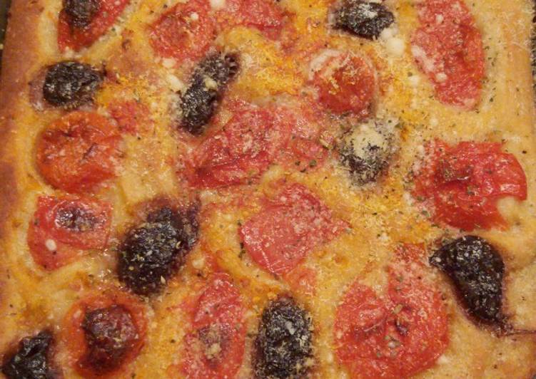 Focaccia barese alla siciliana