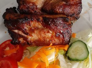 Una foto de Costillas BBQ en freidora de aire