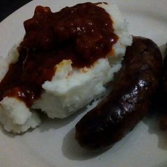 A picture of Pap and Beef Sausages.