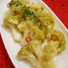 Easy Pickled Cauliflower A picture of Easy Pickled Cauliflower.