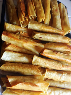 A picture of Ray's'Turkey & Potatoe Flautas.