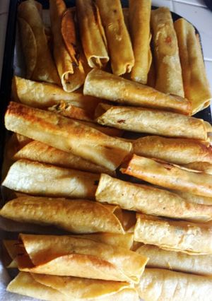 A picture of Ray's'Turkey & Potatoe Flautas.