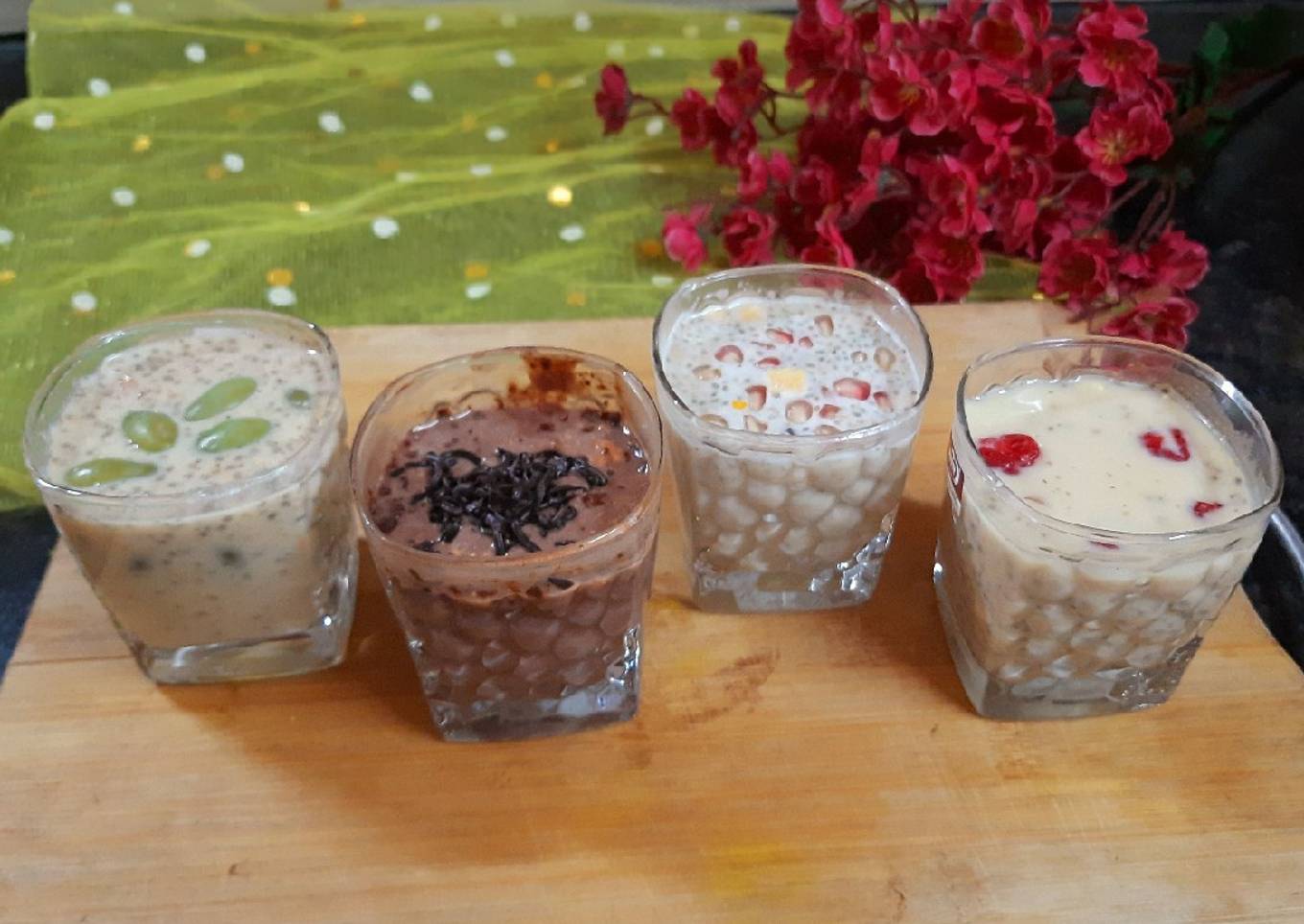 4 Oats Chia Seeds Puddings