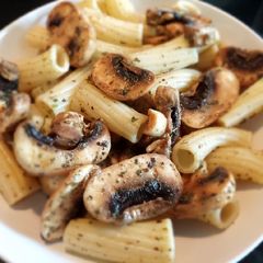 A picture of Sig's Mushroom and Pasta Salad.