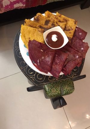 A picture of Carrot & Beetroot Dosas.