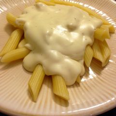 A picture of Yummy Alfredo Sauce.