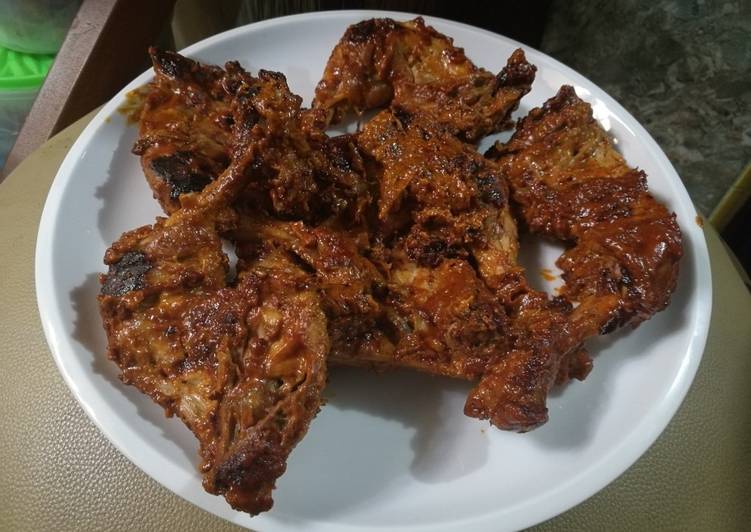 Cara Gampang Menyiapkan Ayam Bakar Bumbu Rujak yang Menggugah Selera