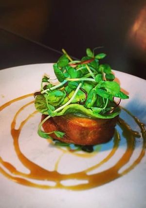 A picture of Pork, black pudding, apple.