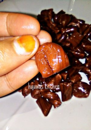 A picture of Veniger candy.