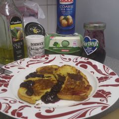 A picture of Je voudrais French Toast!.