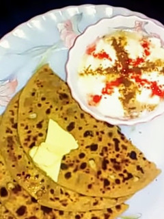 भुना चना पराठा (bhuna chana paratha recipe in Hindi) रेसिपी मुख्य फोटो
