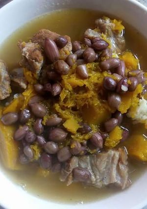 Hình của món Canh bí đỏ đậu phộng.