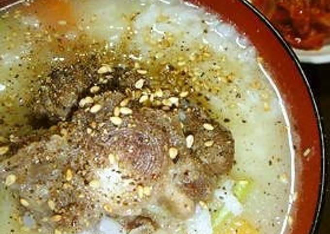 Recipe of Quick Korean Soup That&#39;s Good for Your Skin: Oxtail Gomtang Gukbap