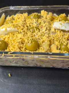 Una foto de Ensaladilla de pulpo y berberechos