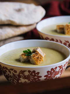 Una foto de Sopa griega de garbanzos