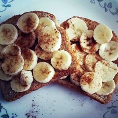 A picture of Healthy Banana & Peanut Butter Breakfast Toast.