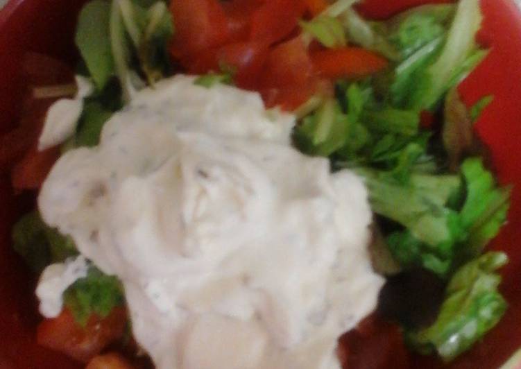 Recipe of Super Quick Homemade My Soft Cheese and Tomatoe Salad 😊