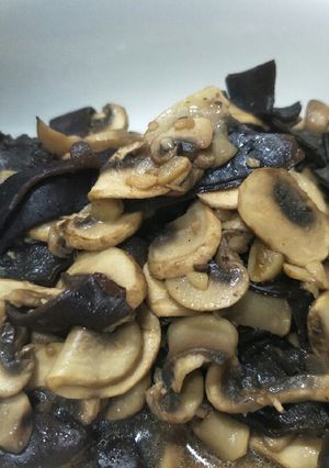 Foto resep Tumis Jamur Kancing dan Jamur Kuping