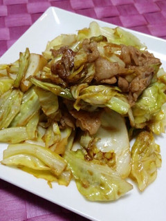 A picture of Super Easy Pork & Cabbage Stir-Fry with Lemony Soy Sauce.
