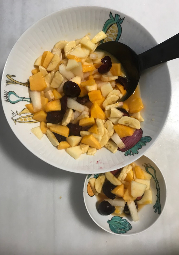 Una foto de Macedonia de frutas