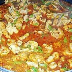 A picture of Carne De Puerco with Chile De Arbol.