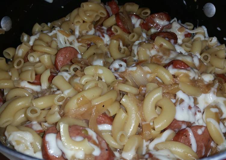 Now You Can Have Your French Onion Sausage Pasta
