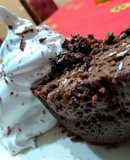 Antojo de cuarentena 🍫 (mug cake+merengue suizo)
