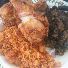 A picture of Homemade southern fried chicken.