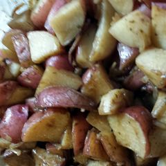 A picture of Seasoned Roasted Potatoes.
