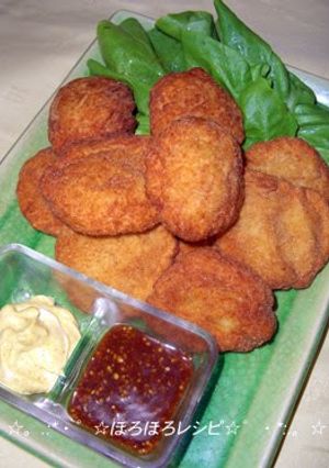 A picture of Fried Soybeans and Chicken Nuggets.