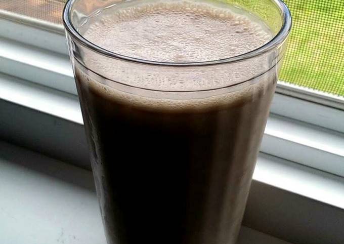 Recipe of Jamie Oliver Healthy Banana Chocolate Smoothie!