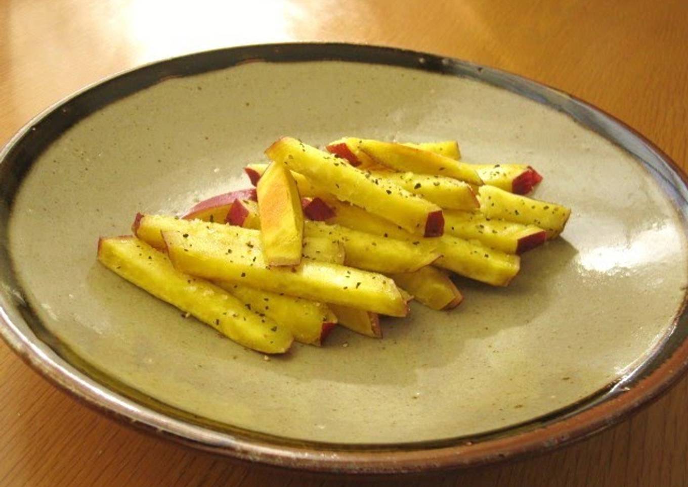 Surprisingly Sweet Black Pepper Stir-Fried Sweet Potatoes