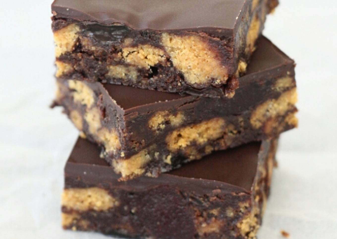 Easiest Way to Prepare Favorite Vickys Chocolate Tiffin (Fridge Cake),
GF DF EF SF NF