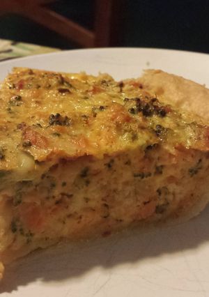 A picture of Salmon & Broccoli Quiche.