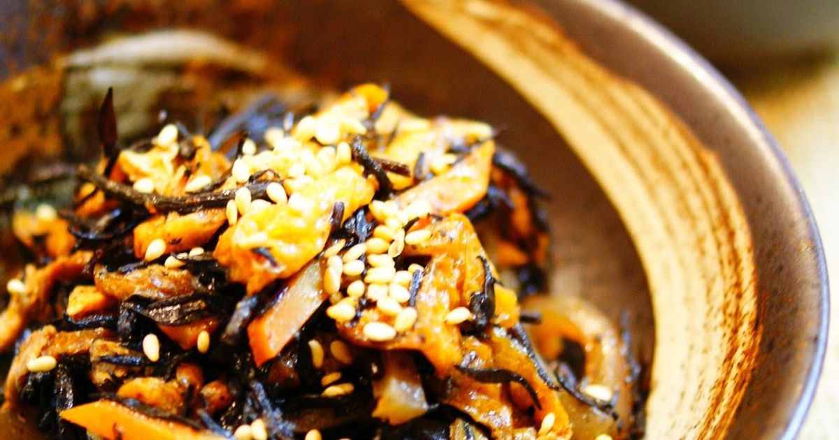 Porno masxara Yosh qiz bilan rus pornosini tomosha qiling