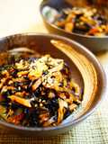 Simmered Hijiki Seaweed with Gochujang
