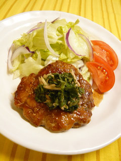 A picture of Teriyaku Pork Steaks with Shiso Vinegar Sauce.