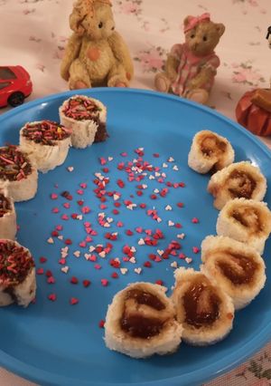A picture of One bite pin wheel sandwiches.