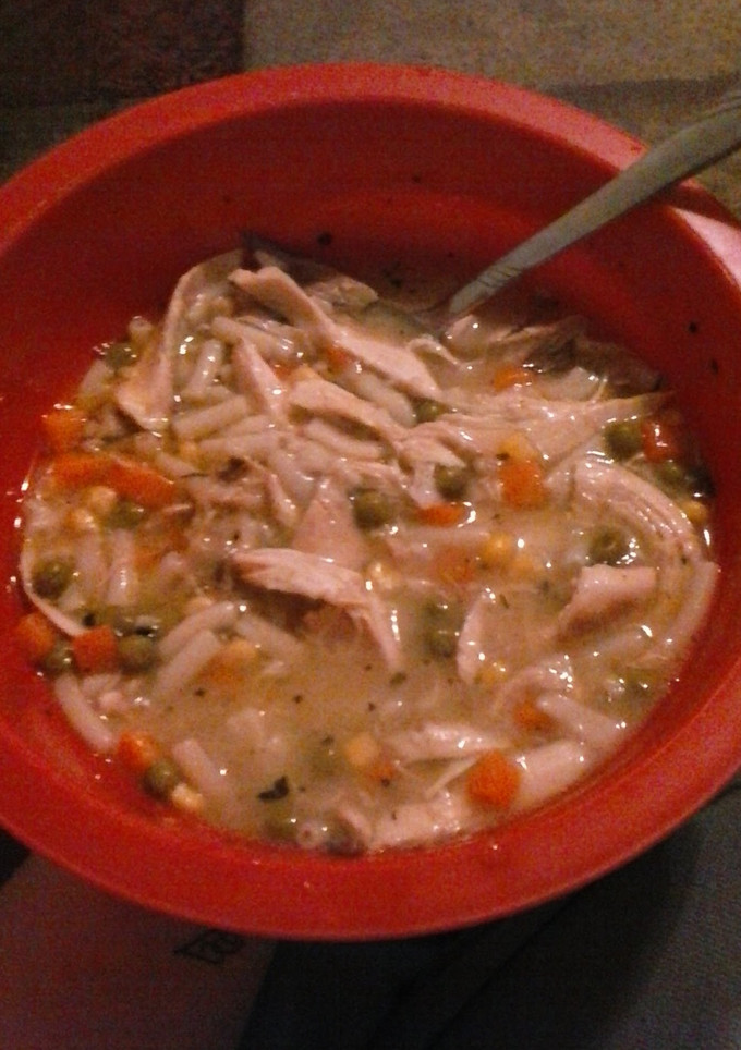 A picture of throw together soup.