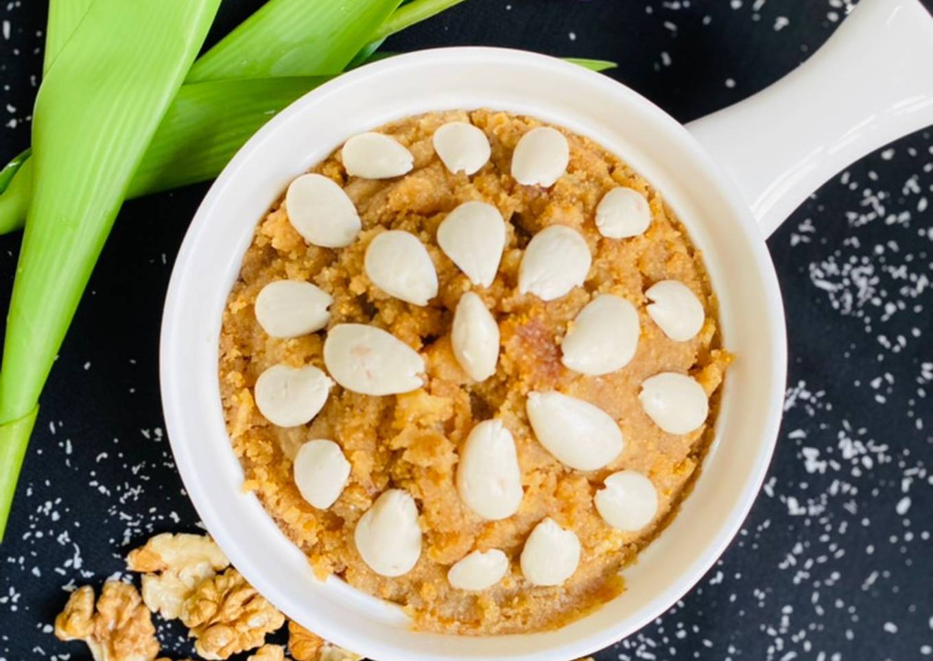 Injeer & Suji Halwa with walnuts 💖