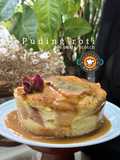 Puding roti sos butterscotch