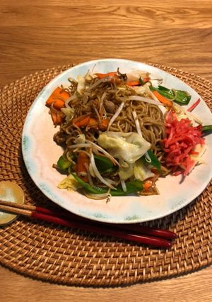 A picture of Shima's Amazing Yakisoba.